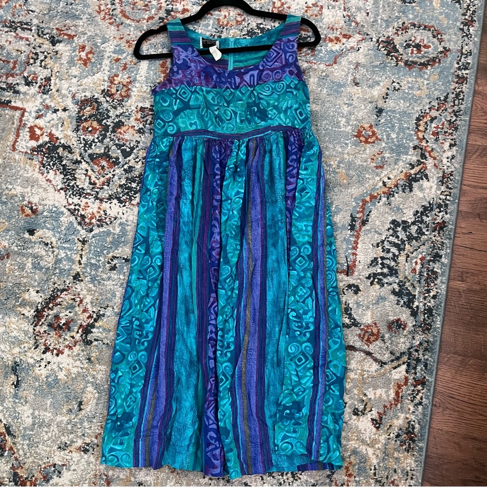 blue and purple sleeveless vintage dress